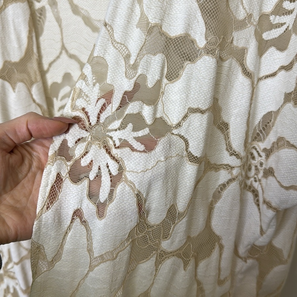 Anne Klein Cream Lace Overlay open front cardigan - Picture 4 of 9